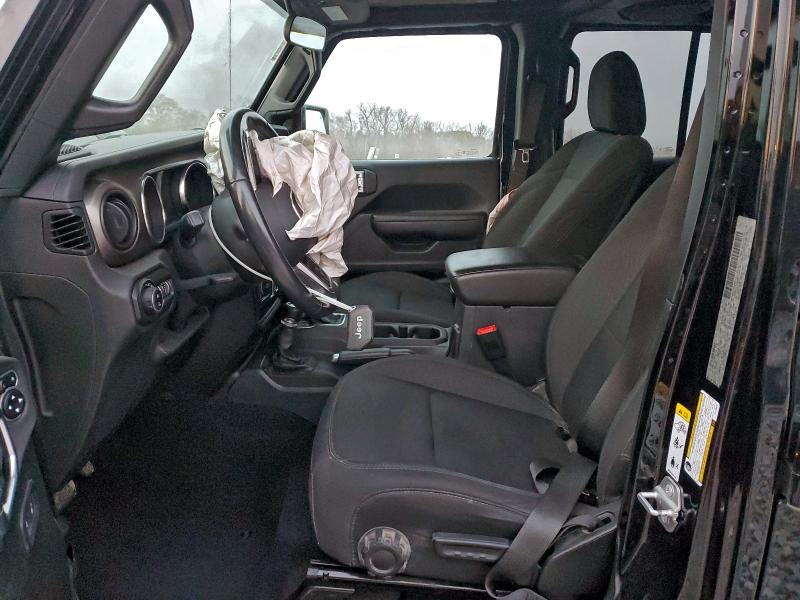 Фото 7 - JEEP GLADIATOR