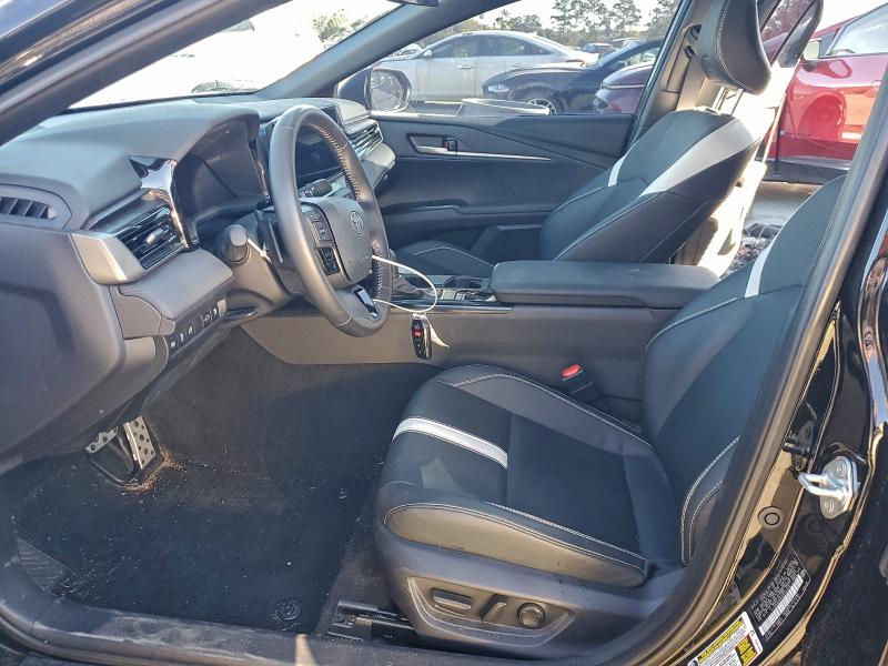 Фото 7 - TOYOTA CAMRY