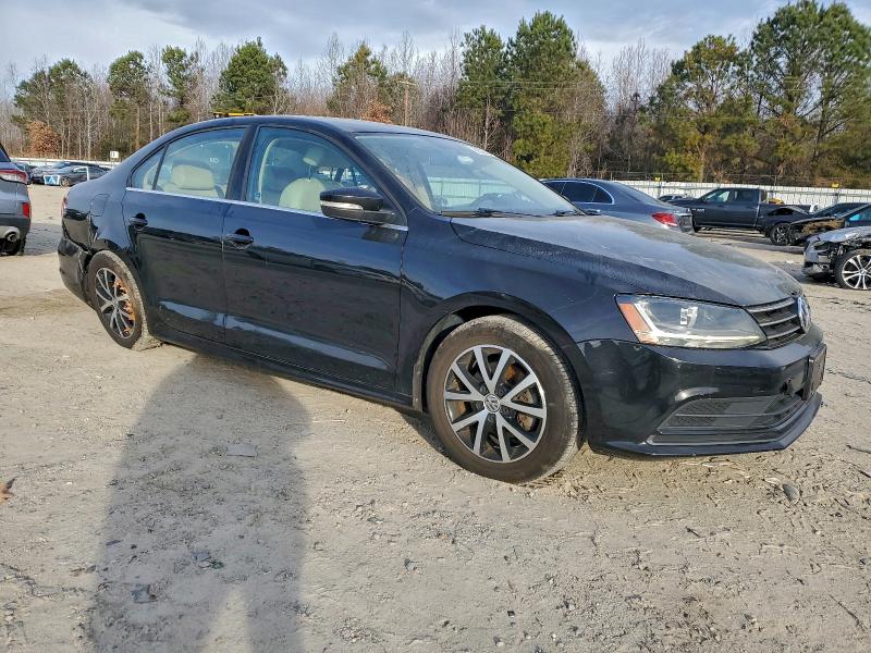 Фото 4 - VOLKSWAGEN JETTA