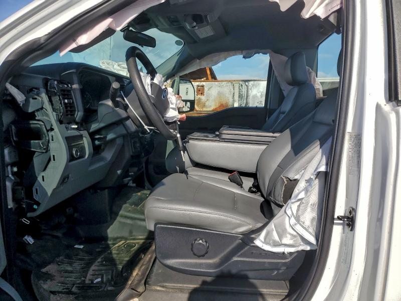 FORD F600 2023 VIN 1FDFF6LT3PDA03247