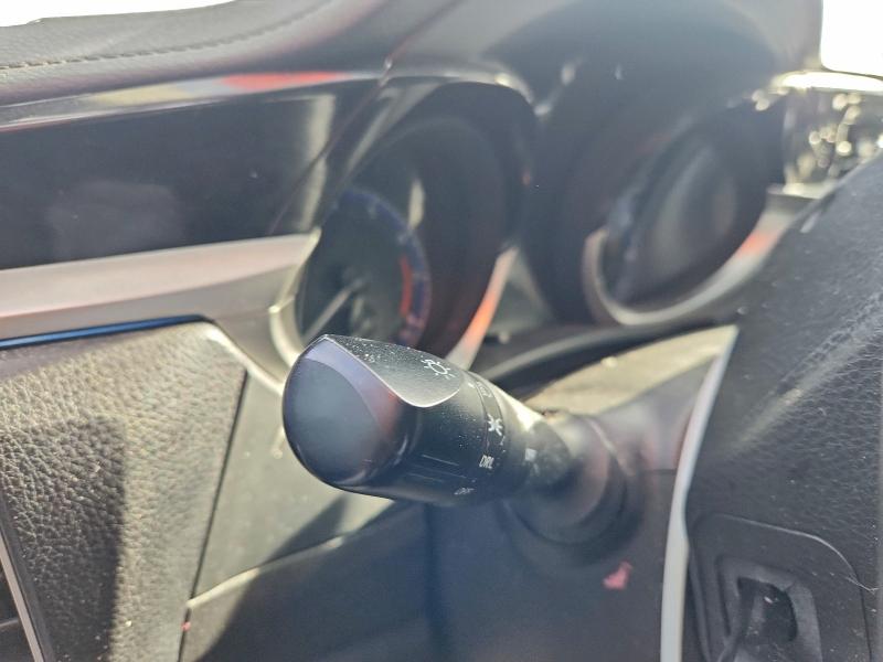 Фото 9 - TOYOTA COROLLA