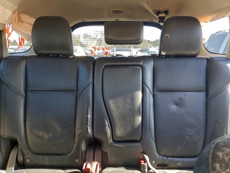 Фото 10 - MITSUBISHI OUTLANDER