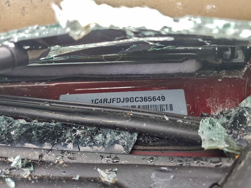 Фото 14 - JEEP GRAND CHER