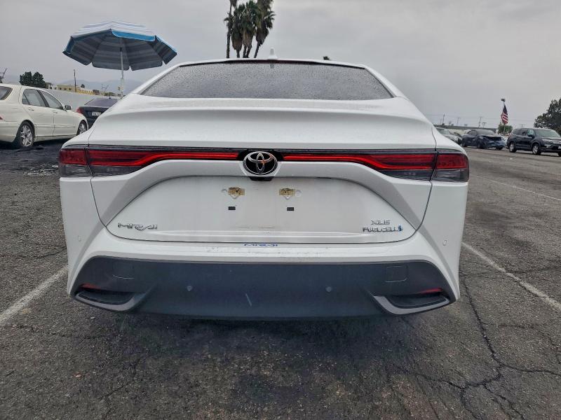 Фото 6 - TOYOTA MIRAI