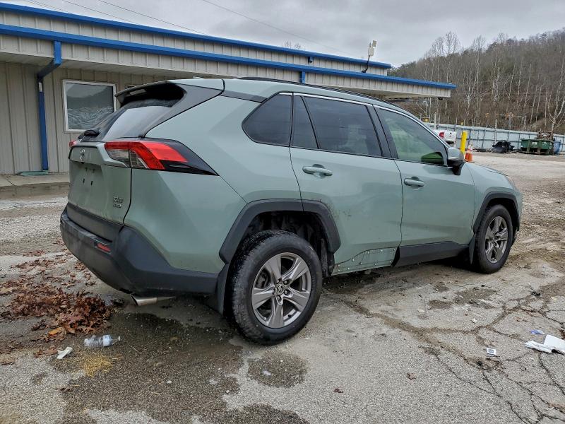 Фото 3 - TOYOTA RAV4