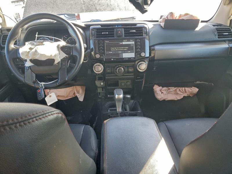 Фото 8 - TOYOTA 4RUNNER