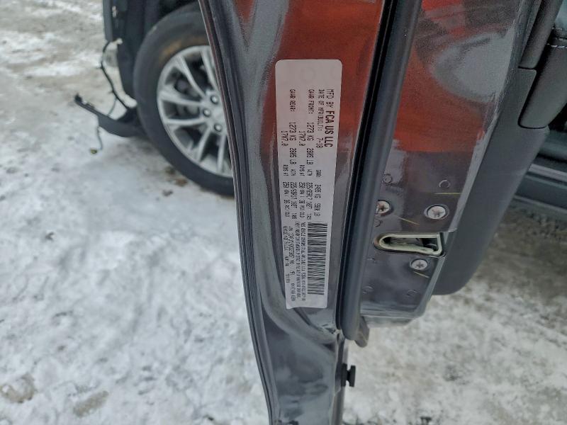 Фото 14 - JEEP GRAND CHER