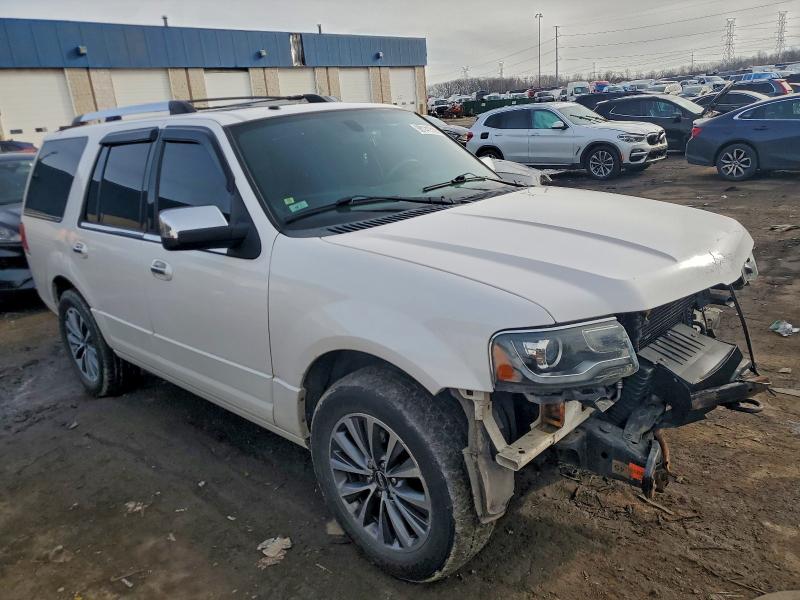 Фото 4 - LINCOLN NAVIGATOR