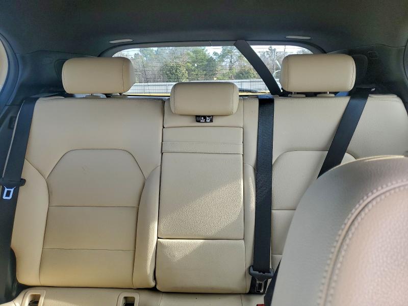 Фото 10 - MERCEDES-BENZ GLA-CLASS