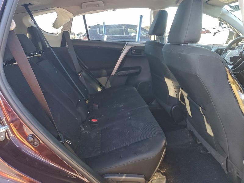 Фото 10 - TOYOTA RAV4