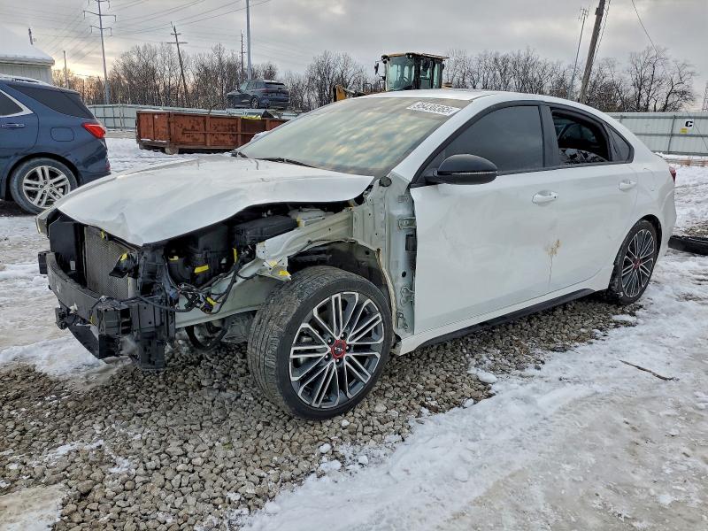 Фото 1 - KIA FORTE