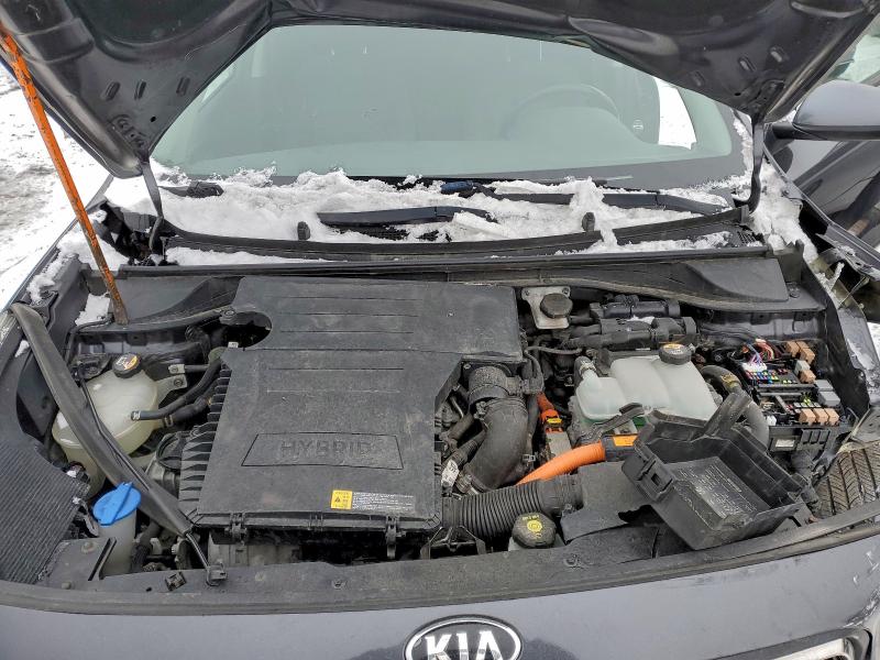 Фото 11 - KIA NIRO