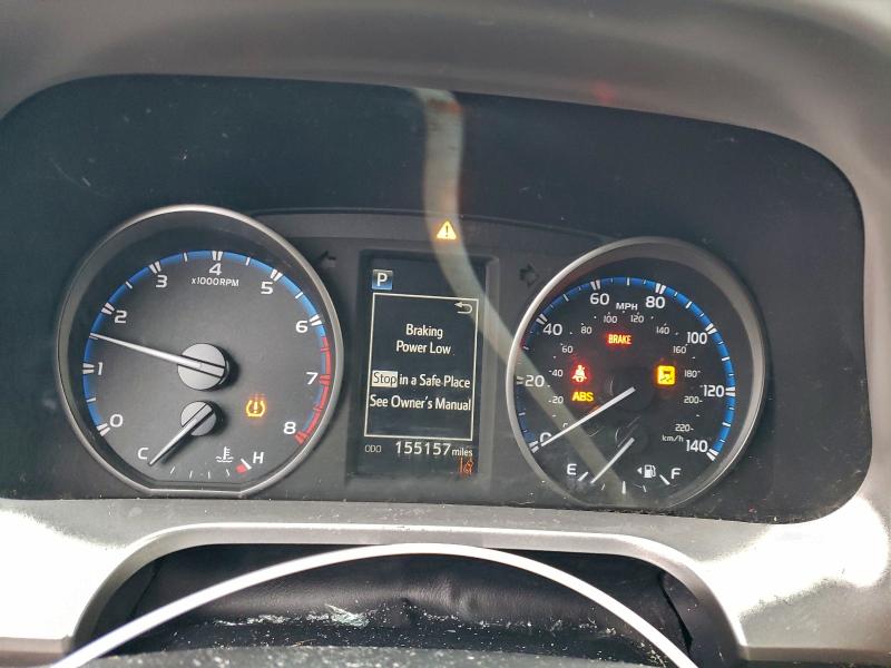 Фото 9 - TOYOTA RAV4