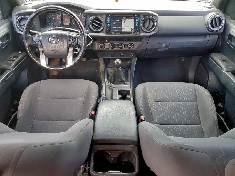 Фото 8 - TOYOTA TACOMA