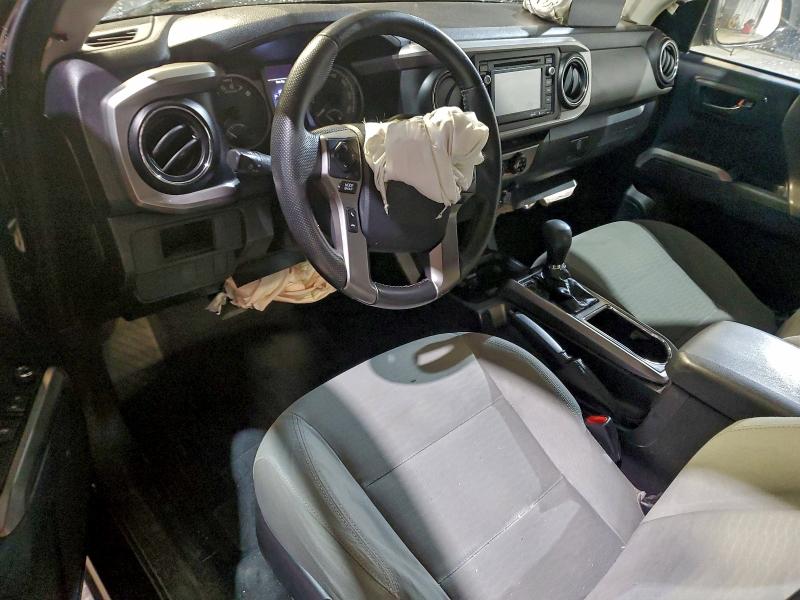 Фото 8 - TOYOTA TACOMA