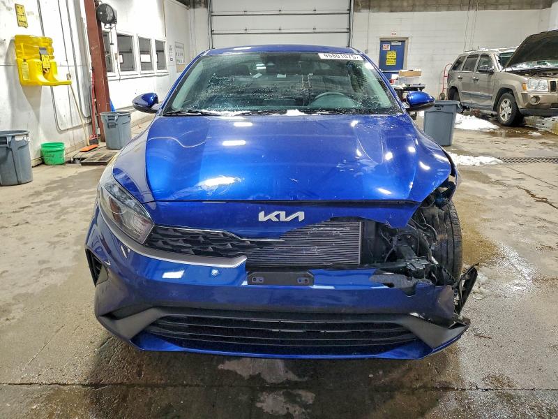 Фото 5 - KIA FORTE