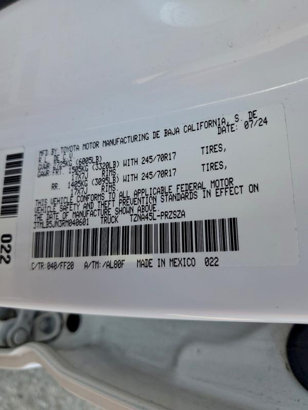 Фото 13 - TOYOTA TACOMA