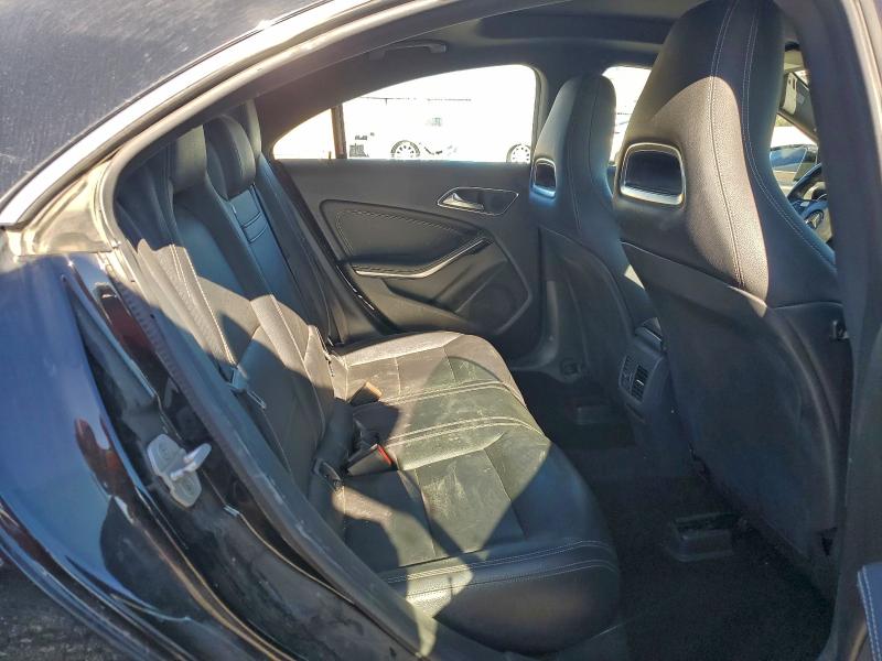 Фото 10 - MERCEDES-BENZ CLA-CLASS