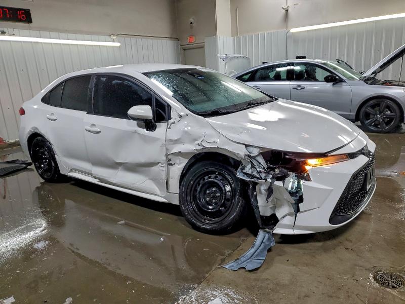 Фото 4 - TOYOTA COROLLA