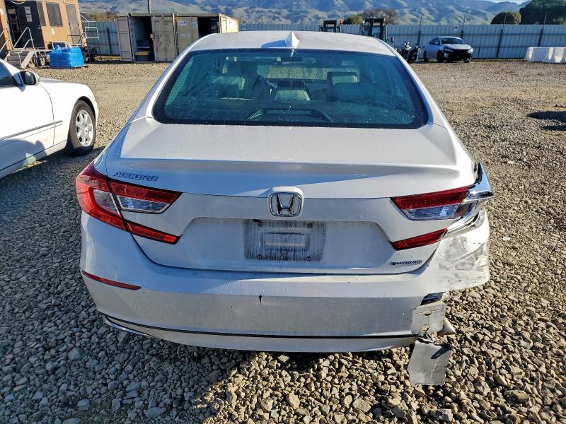 Фото 6 - HONDA ACCORD