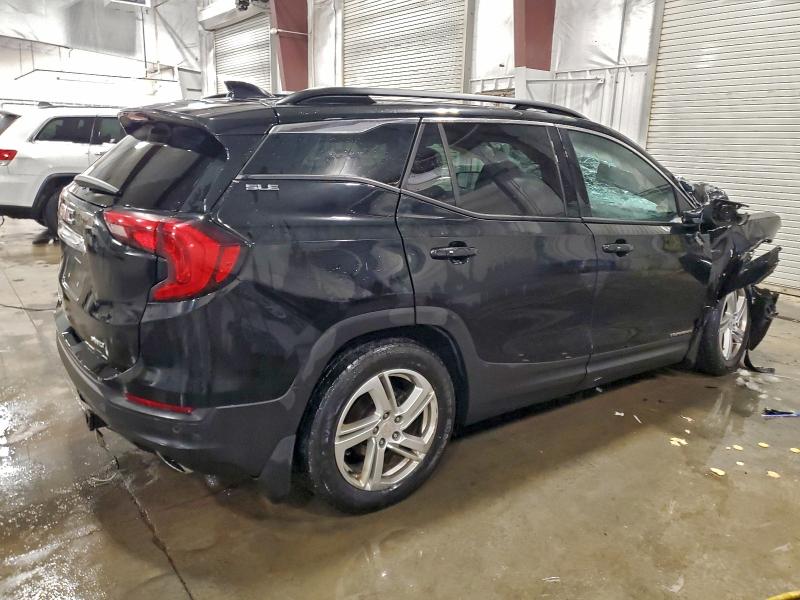 Фото 3 - GMC TERRAIN