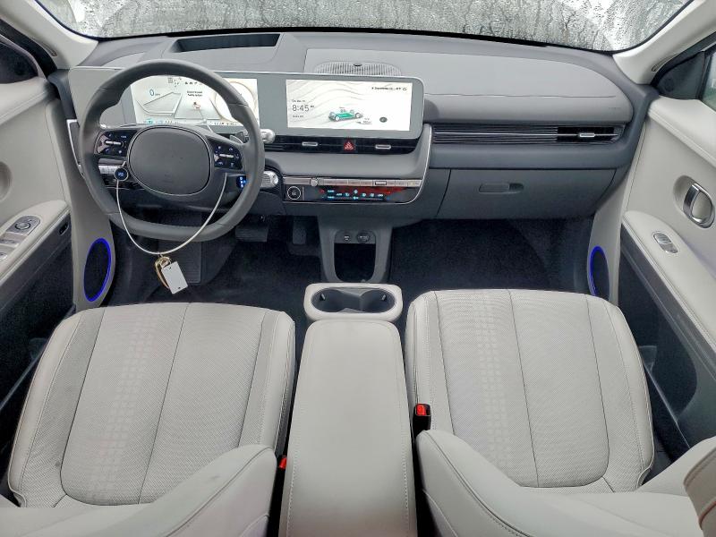 Фото 8 - HYUNDAI IONIQ