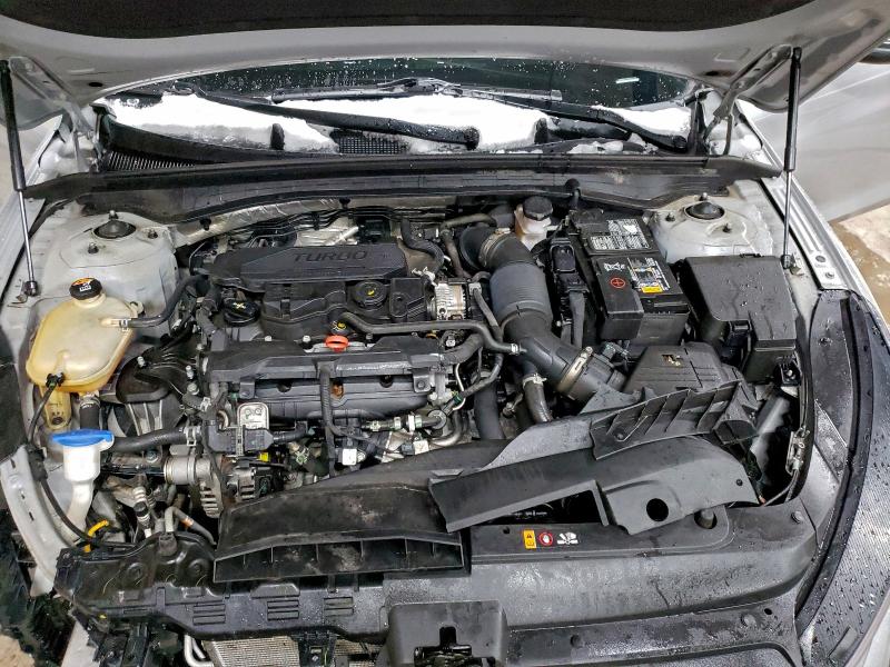 Фото 11 - KIA K5