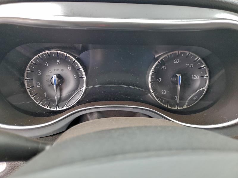 Фото 9 - CHRYSLER PACIFICA