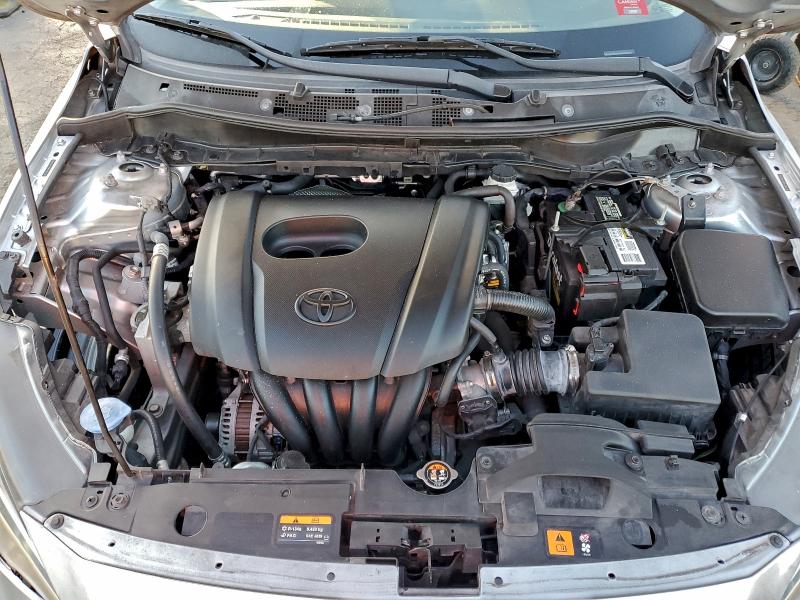 Фото 11 - TOYOTA YARIS