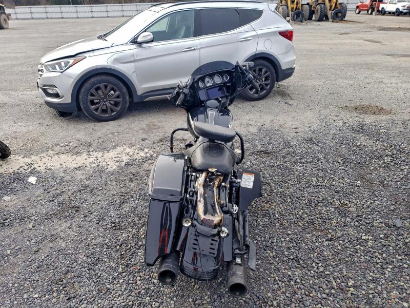 HARLEY-DAVIDSON FLHXS 2020