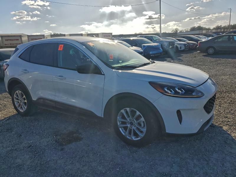 Фото 4 - FORD ESCAPE