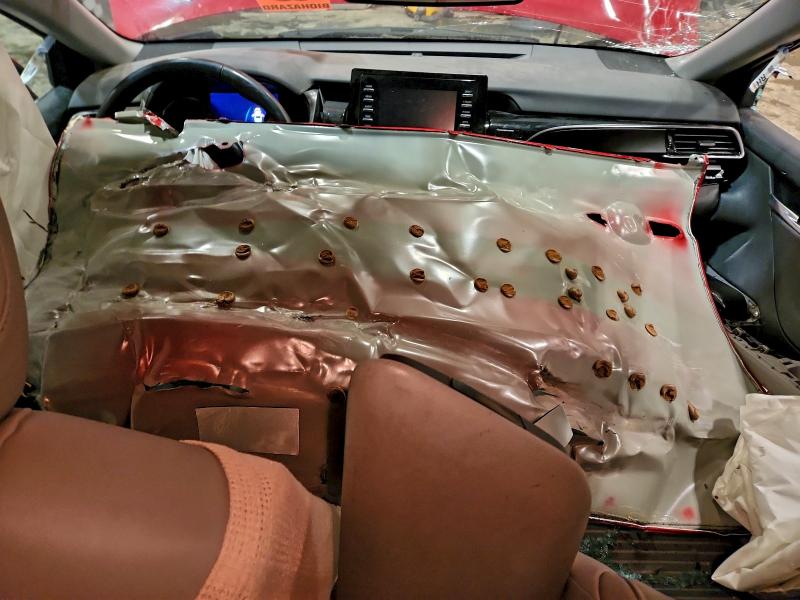 Фото 8 - TOYOTA CAMRY