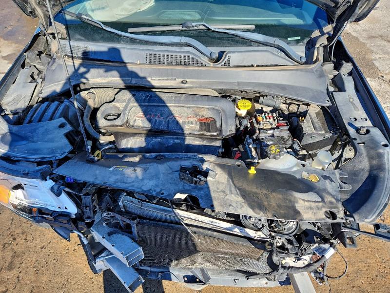 Фото 12 - JEEP COMPASS