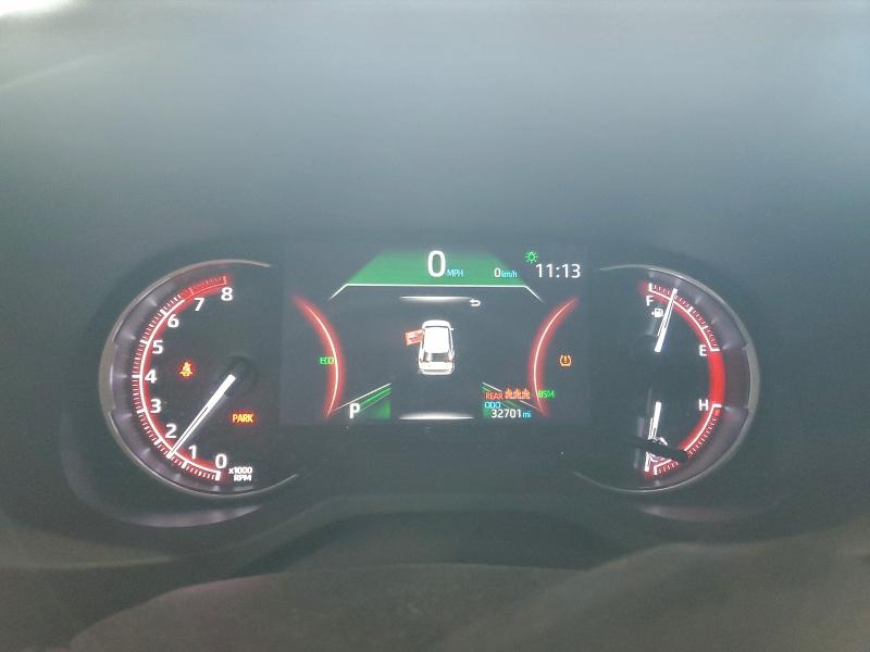 Фото 9 - TOYOTA RAV4