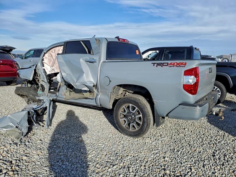 Фото 2 - TOYOTA TUNDRA