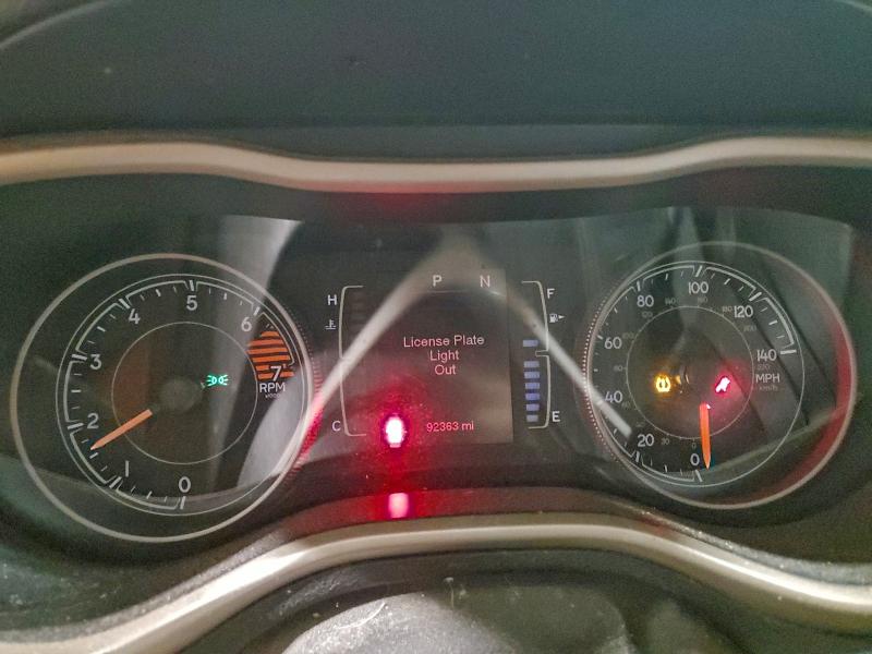 Фото 9 - JEEP GRAND CHER