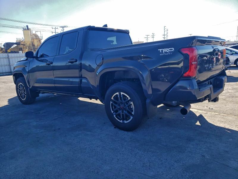 Фото 2 - TOYOTA TACOMA