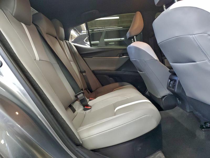 Фото 10 - TOYOTA CAMRY