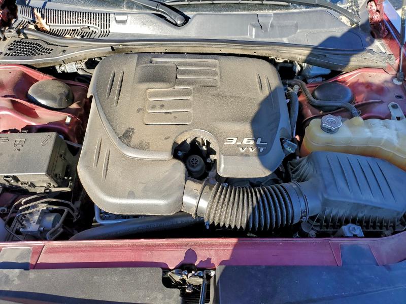 Фото 11 - DODGE CHALLENGER