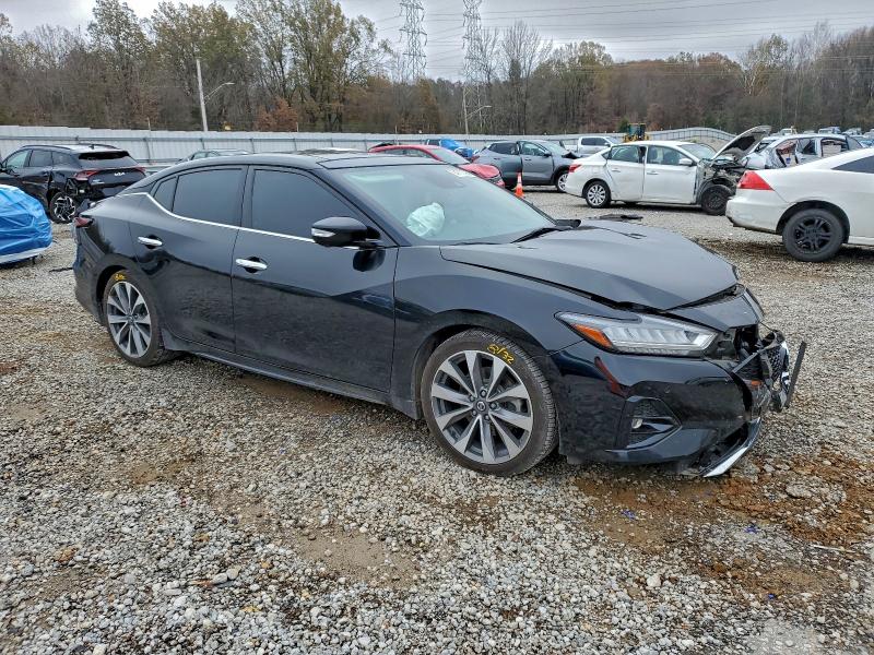 Фото 4 - NISSAN MAXIMA