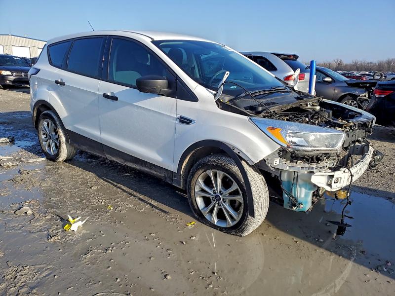 Фото 4 - FORD ESCAPE