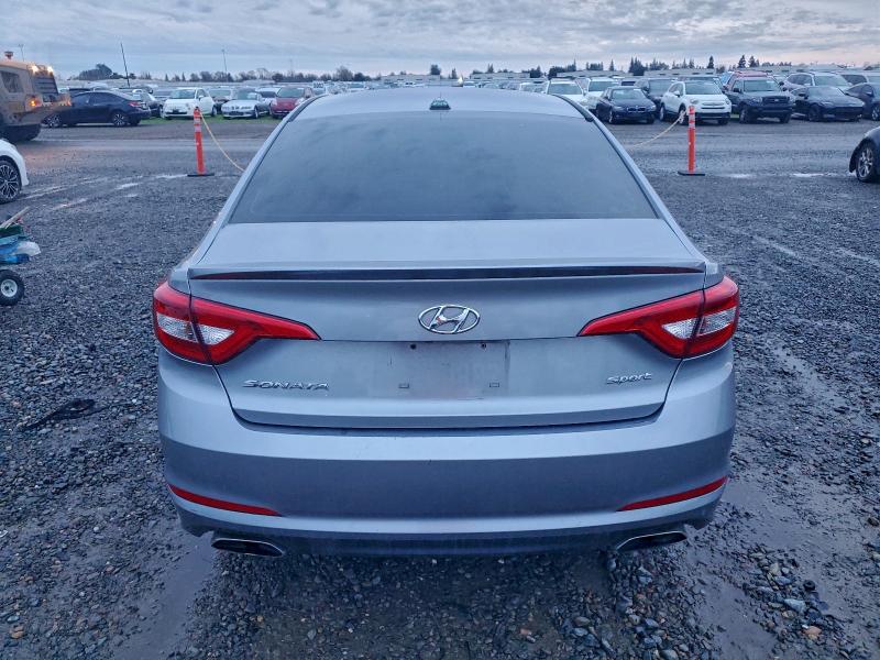 Фото 6 - HYUNDAI SONATA