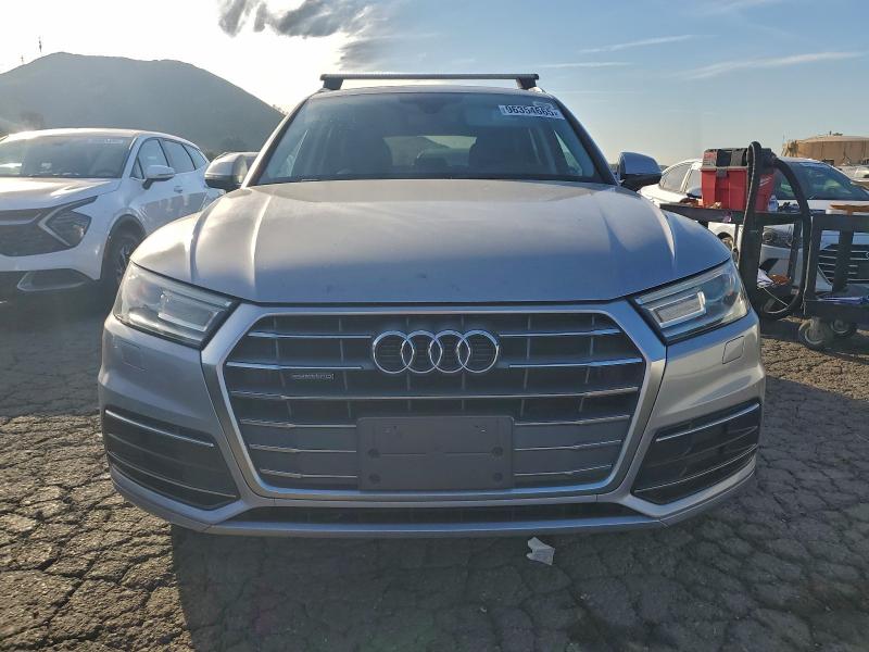 Фото 5 - AUDI Q5