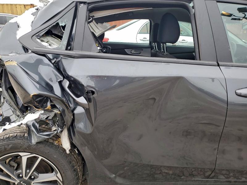 Фото 10 - KIA FORTE