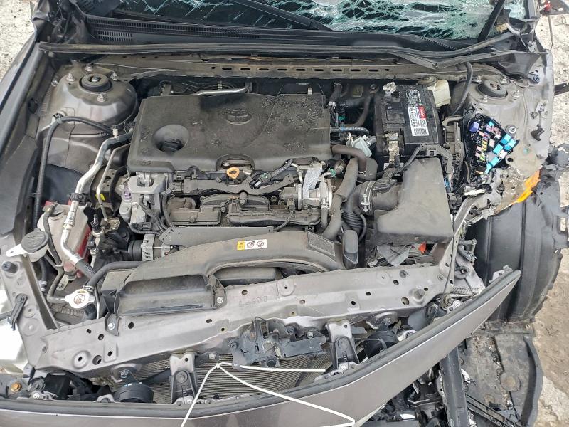 Фото 11 - TOYOTA CAMRY