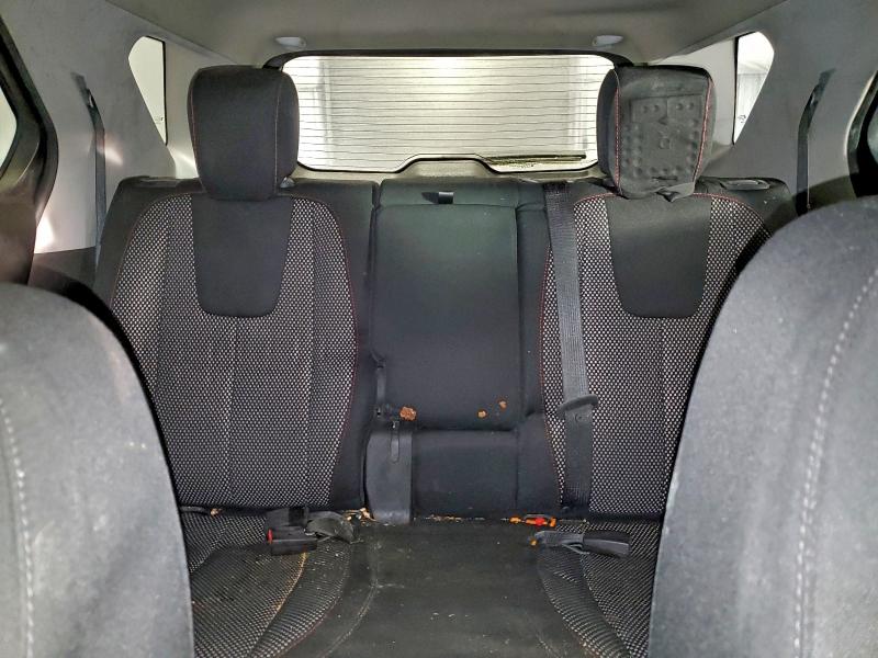 Фото 10 - CHEVROLET EQUINOX