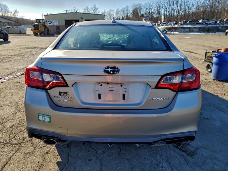 Фото 6 - SUBARU LEGACY