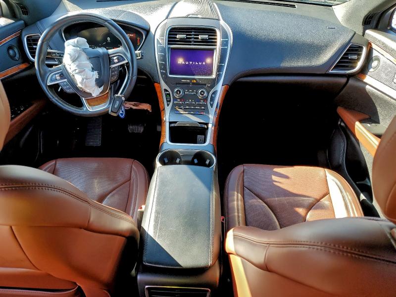 Фото 8 - LINCOLN NAUTILUS