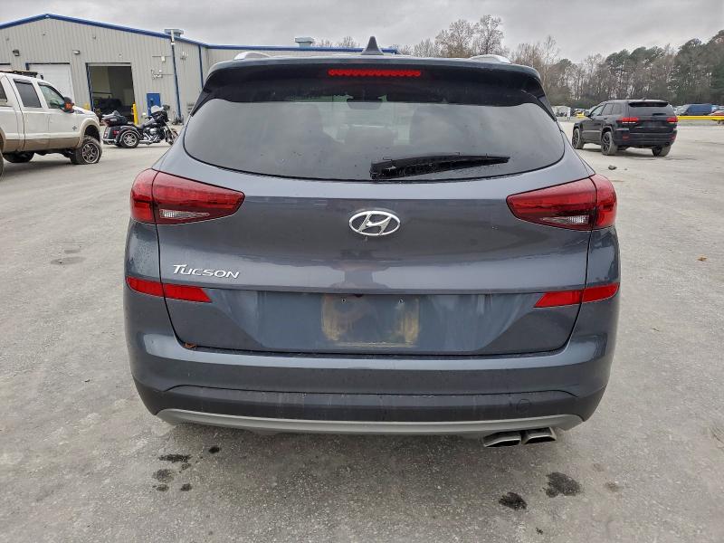 Фото 6 - HYUNDAI TUCSON