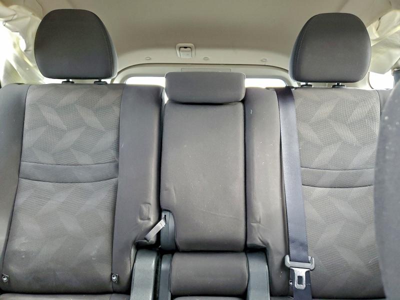 Фото 10 - NISSAN ROGUE